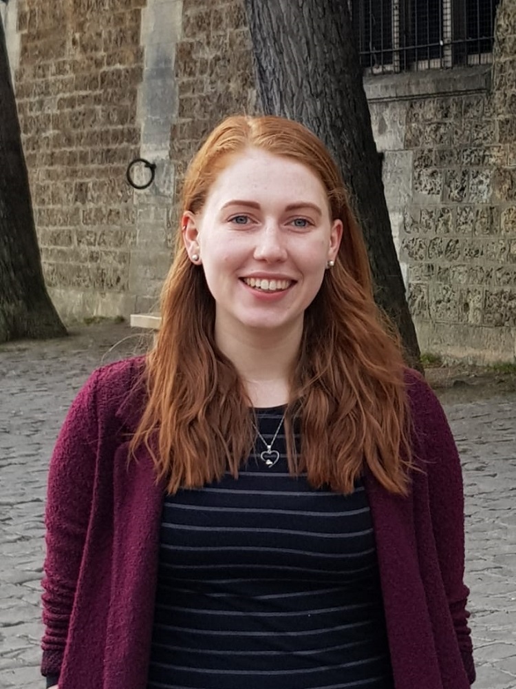 Caitlan Purbrick Winner May Hicks Award 2019a.jpg