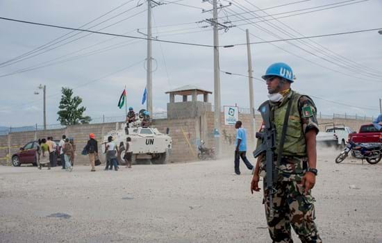 UN Soldier_small.jpg