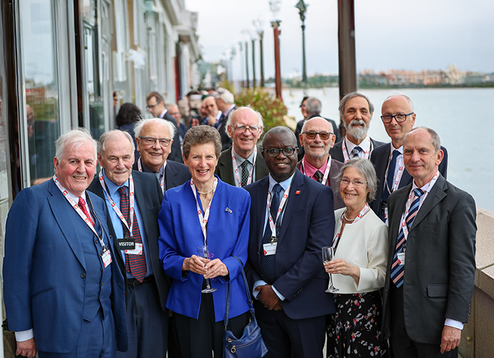 Volunteers Extended Image