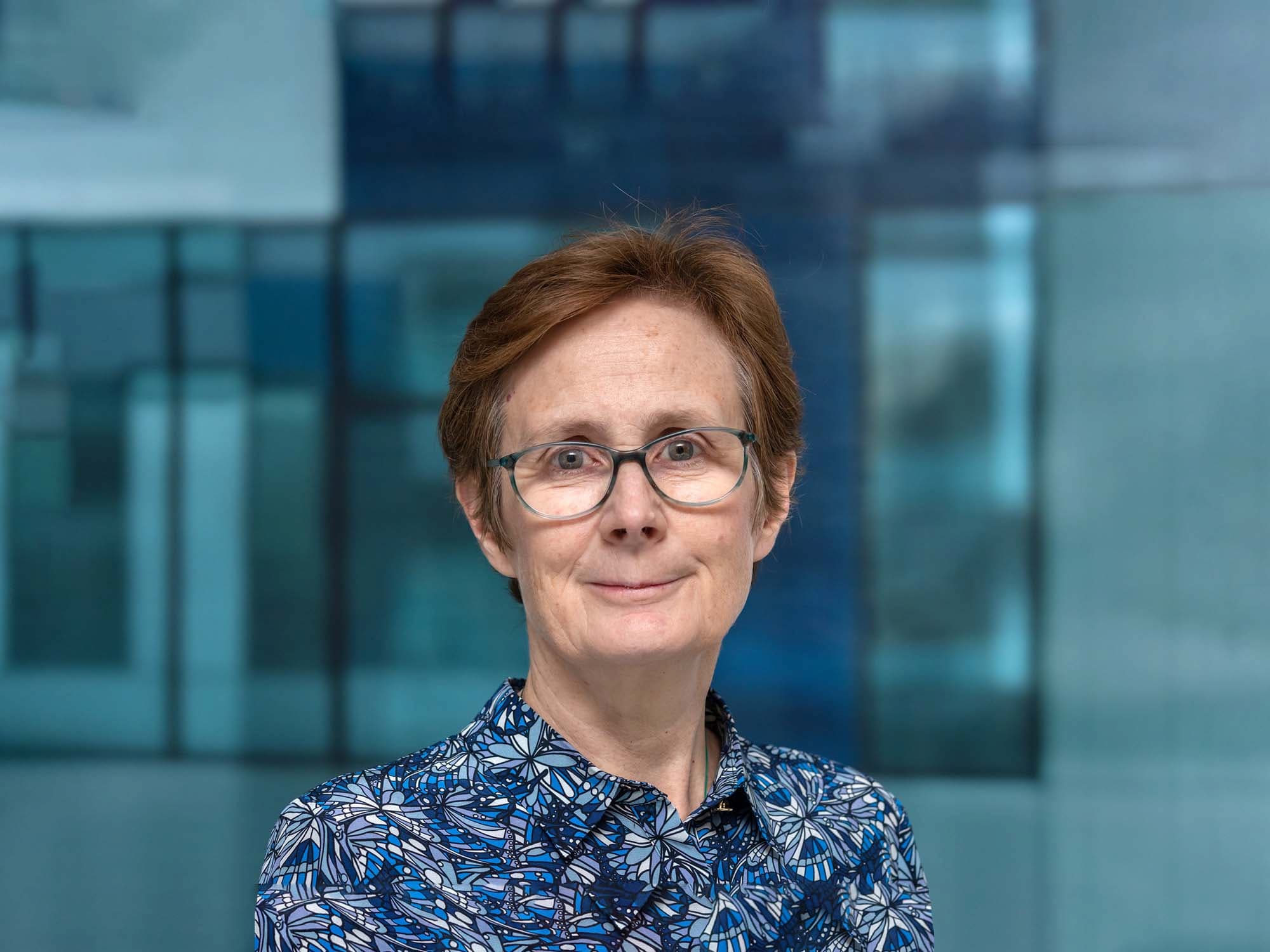 Dervillamitchell Smaller